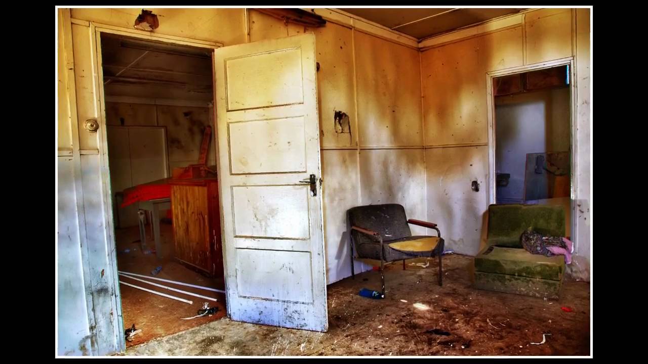 Urban exploring - 15 minute photo challenge