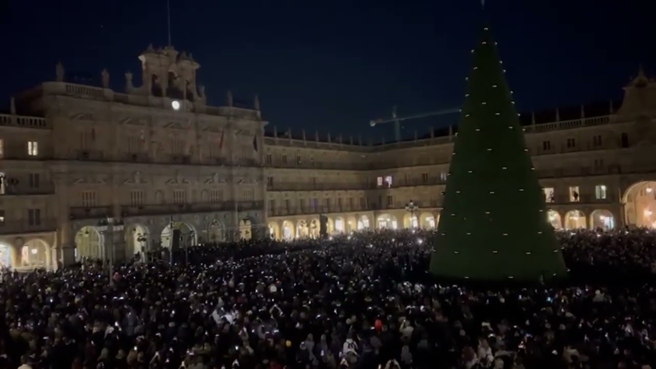 Salamanca enciende sus luces de Navidad