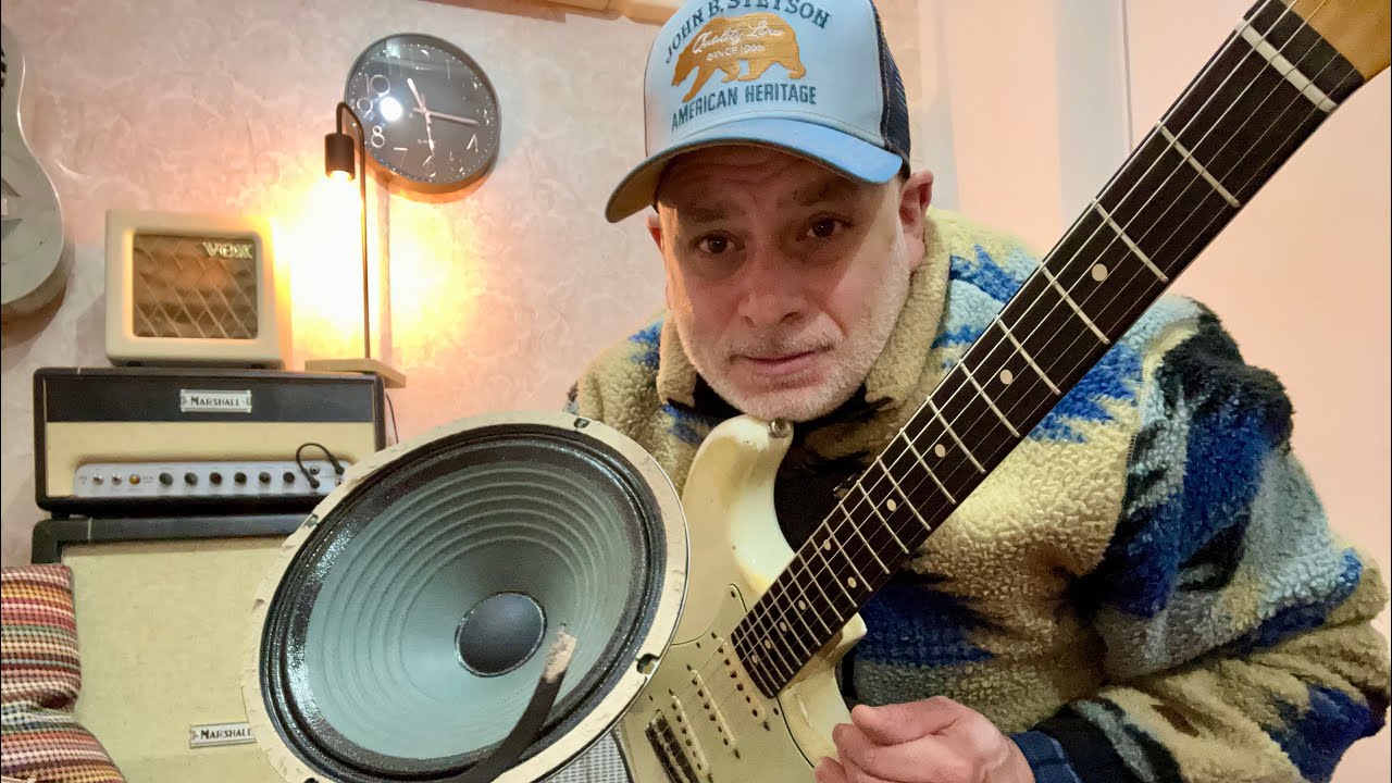 Я заменил гитарные динамики в усилителе Fender на более качественные, чтобы добиться идеального з...