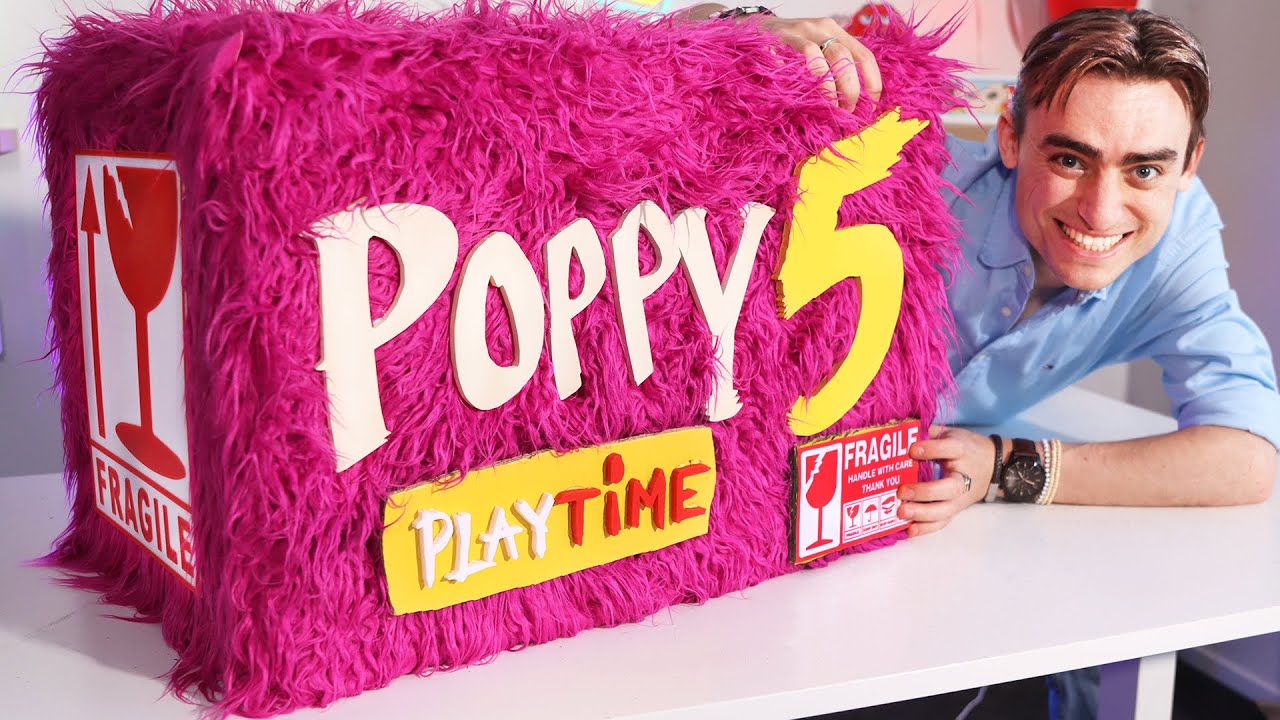 Unboxing Pre-Release Poppy Playtime Chapter 5 Mystery Box!