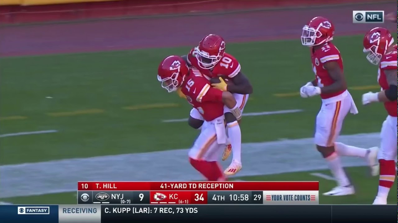 Patrick Mahomes gives Tyreek Hill a piggy back ride after Touchdown | Week 8 2020
