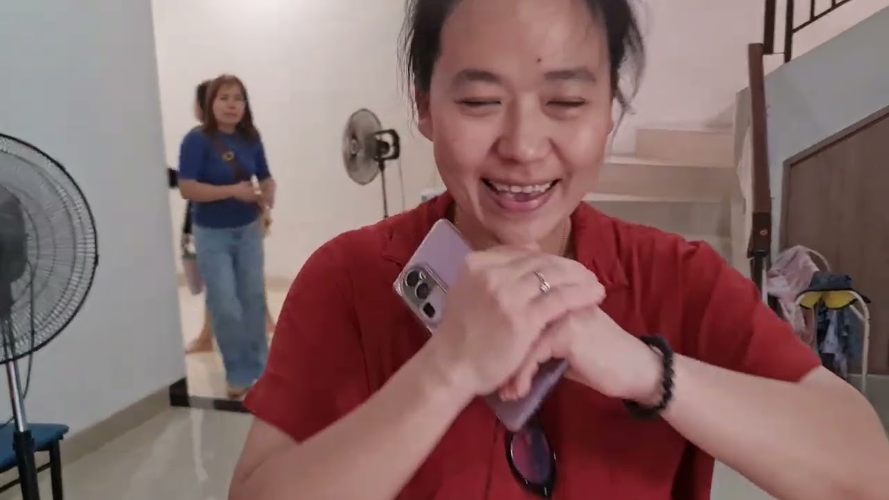 ke Gading serpong makan dan main di rumah teman saudara