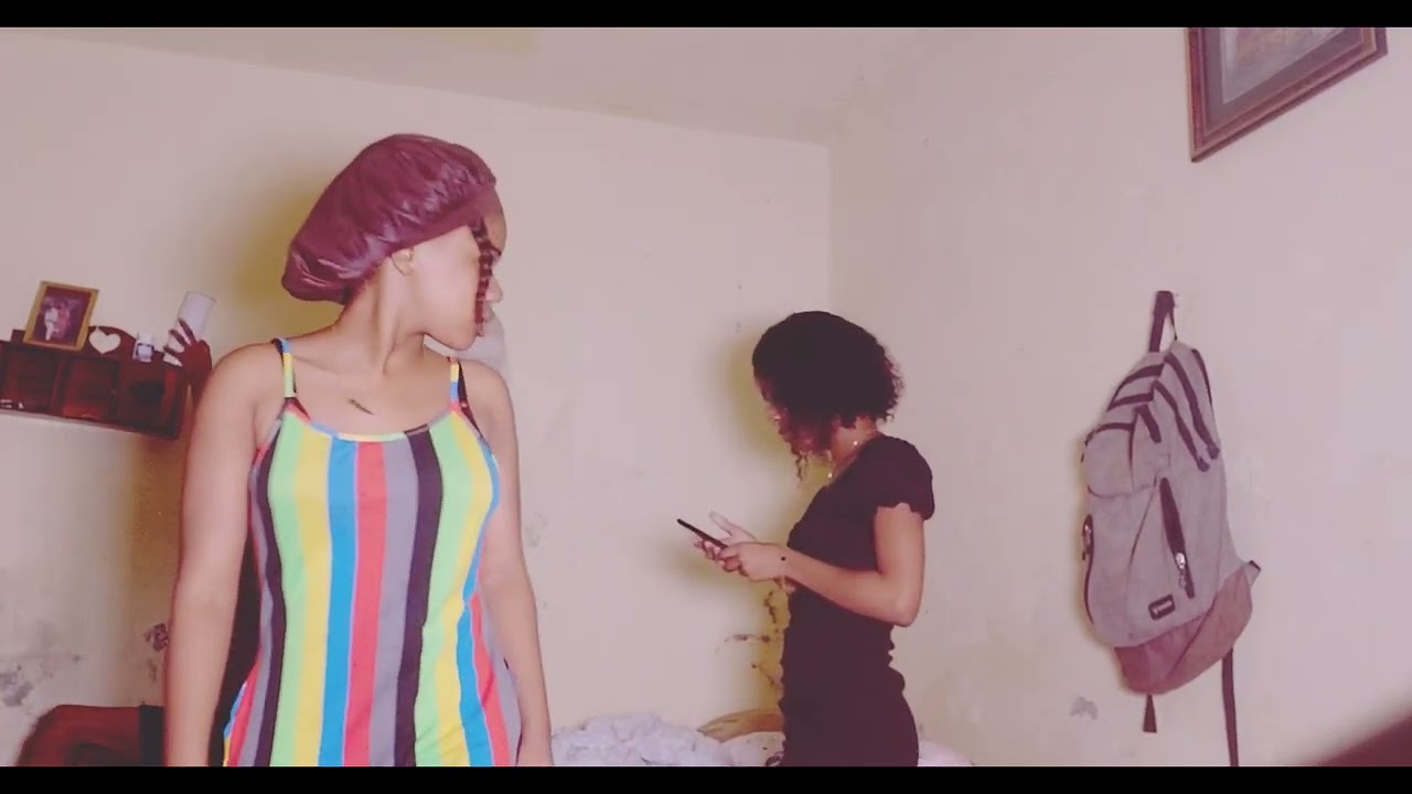 Mwen vinn bare Sassou Ak Nicky sou kabann ansan'm mezanmi 🥺(Prank)