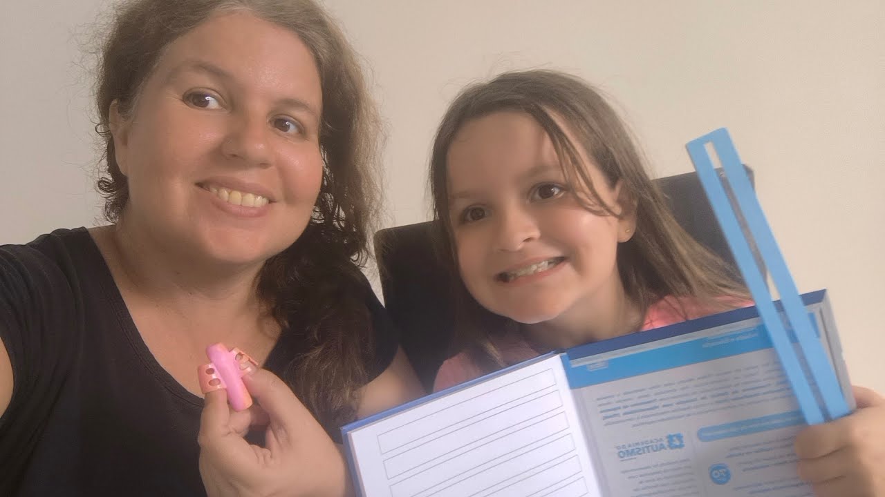 Mostrando material escolar para crianças neurodivergentes, TDAH e autistas!