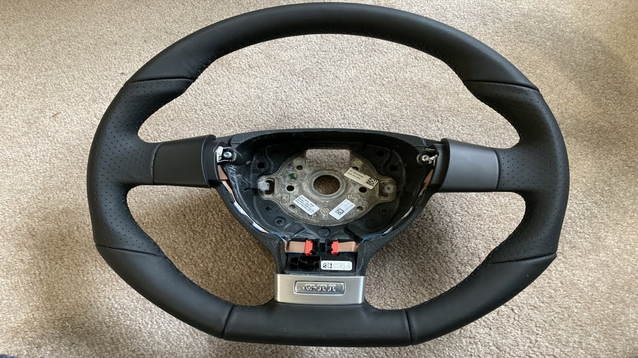 Upgrading the VR6 Volkswagen EOS Steering wheel to a MK5 GTI Flat bottom Wheel