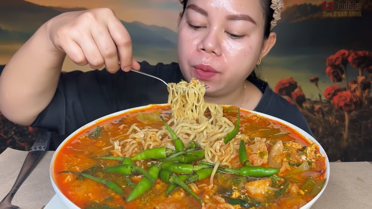 #2 kenangan  makan dirumah ,Pedas Gurih,Mie nyemek cabe rawit kuah pedas mercon Mukbang