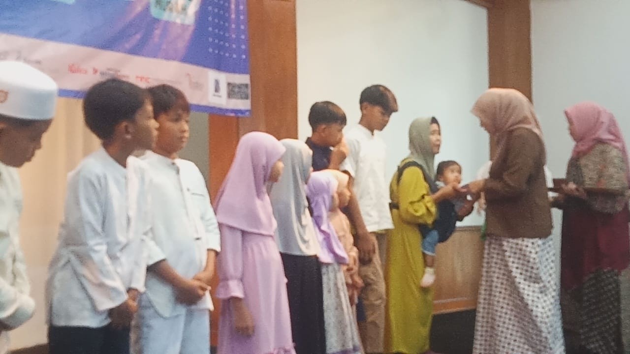 JELANG RAMADHAN, YAYASAN PPI QAILA GELAR “De CLUTTERING AND GREEN RAMADHAN”