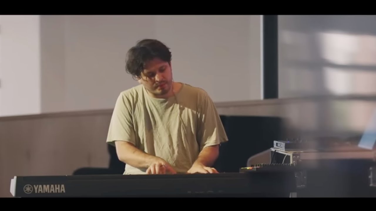 Instrumental - Oscar Gamboa | UPPERROOM Wednesday Set 9/20/2025