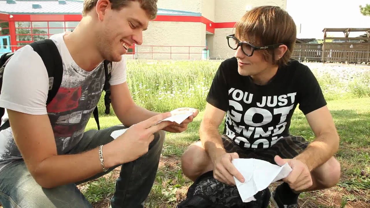 What's In Your Backpack?! (featuring MattG124, Shimmycocopuffs, and $25,000)