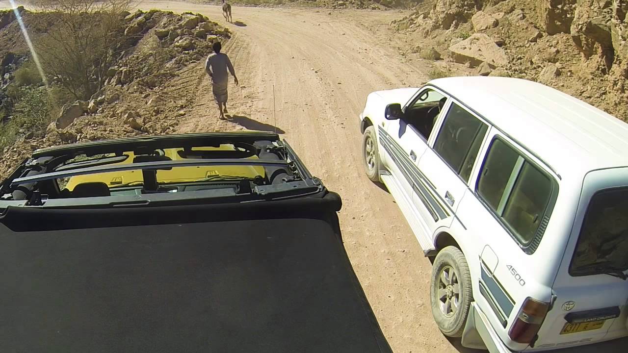 Oman Snake Canyon (Wadi Bani Awf) drive