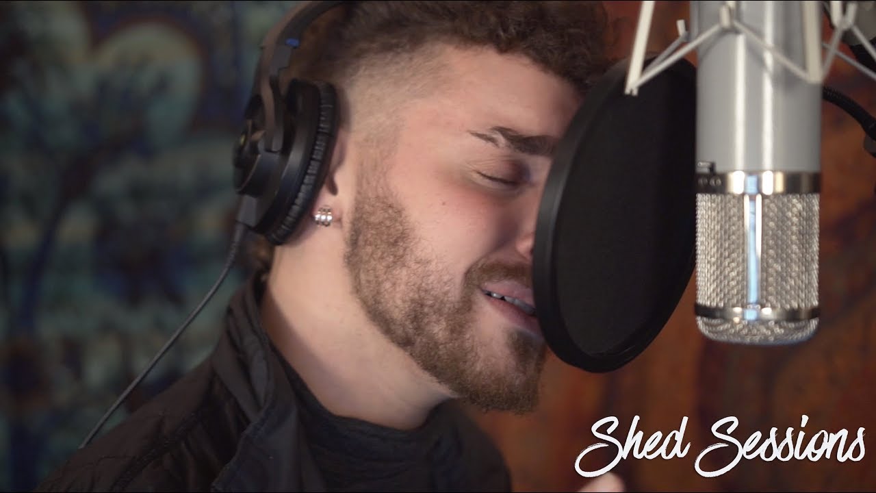 SHALLOW Lady Gaga & Bradley Cooper (Cover) - #shedsession ft. Samothias