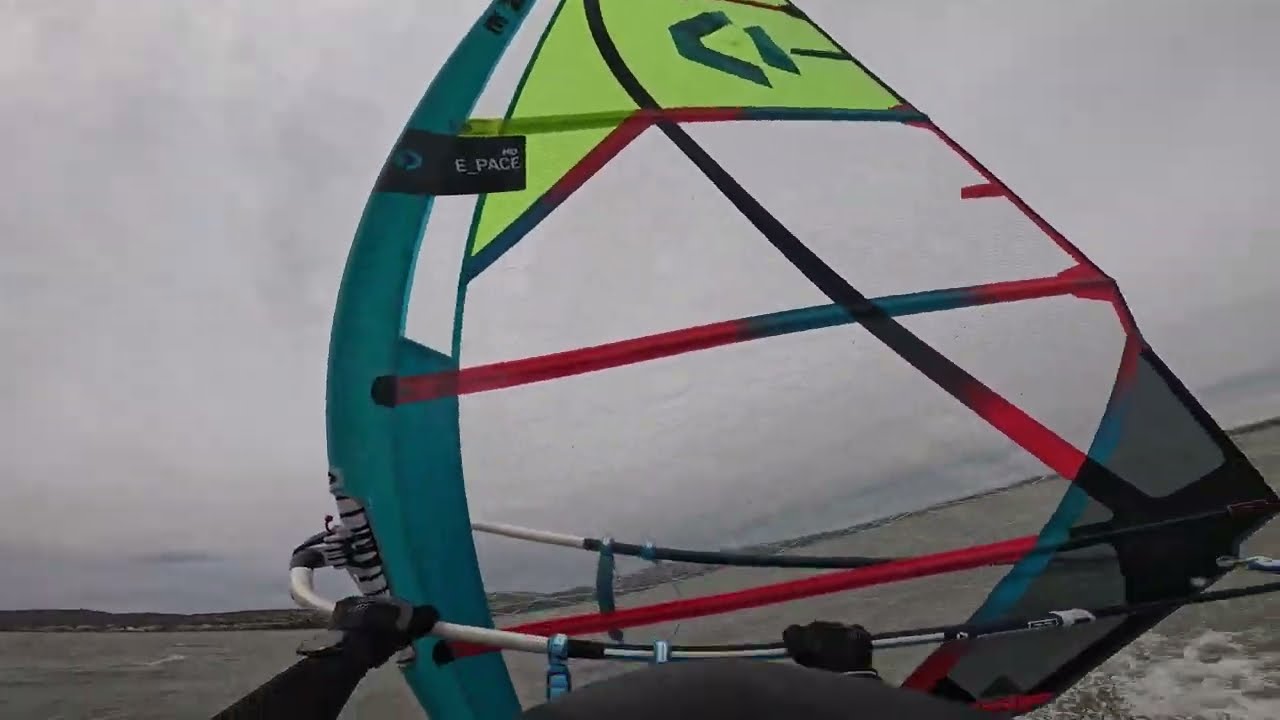 Windsurfen Etang de Leucate Spot La Mine 31 03 2024 - erster Windtester mit zu großem Segel