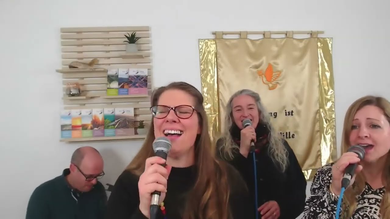 Spontaner Lobpreis: Jauchzt dem Herrn alle Welt - brecht in Jubel aus!