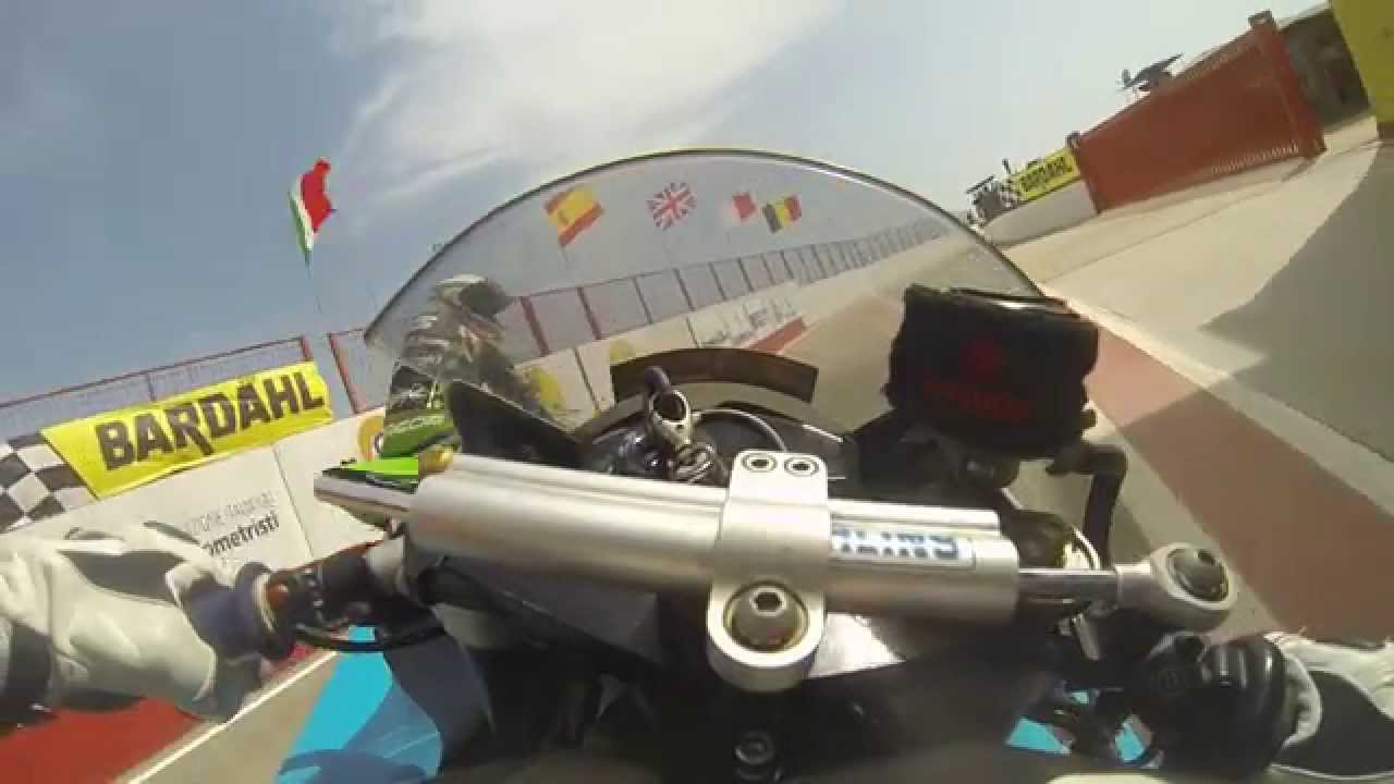 Yamaha r6 (S. Rapisarda) vs Aprilia PuP (C. Diprima) Pista Concordia 2° Bardahl Day 24-25/05/2014