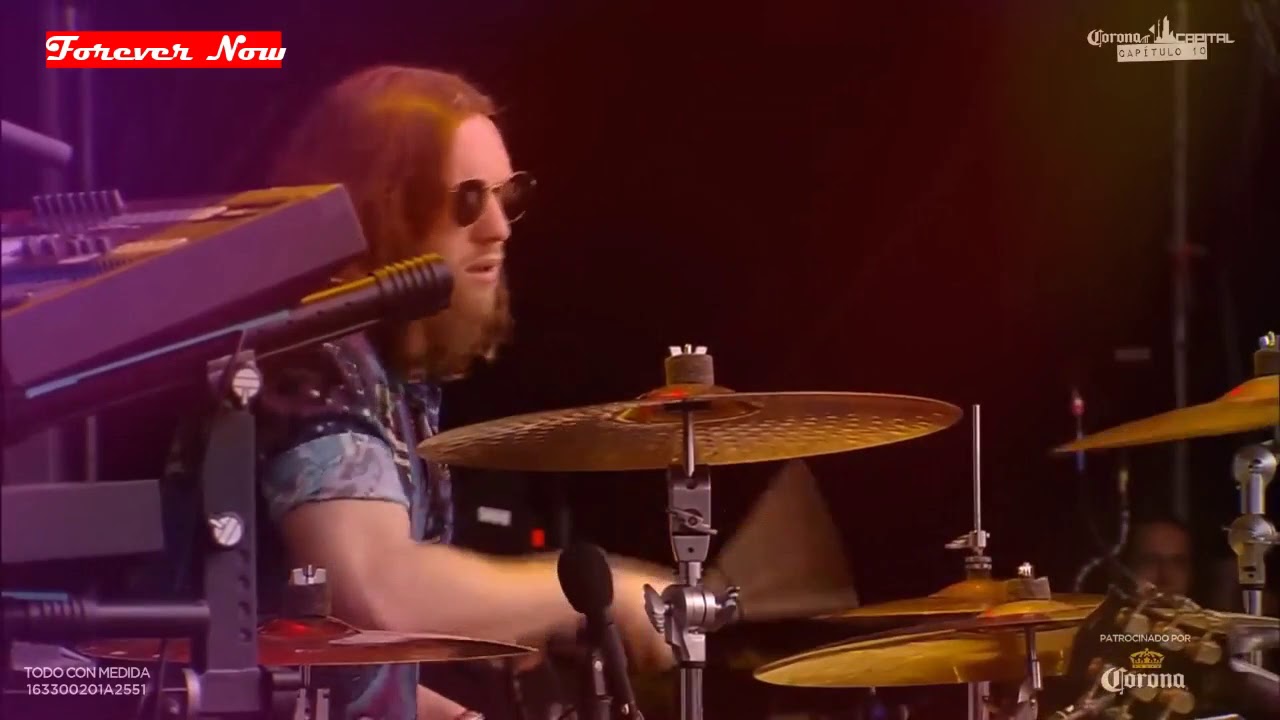Blossoms - I Can't Stand It live in Mexico City CC19