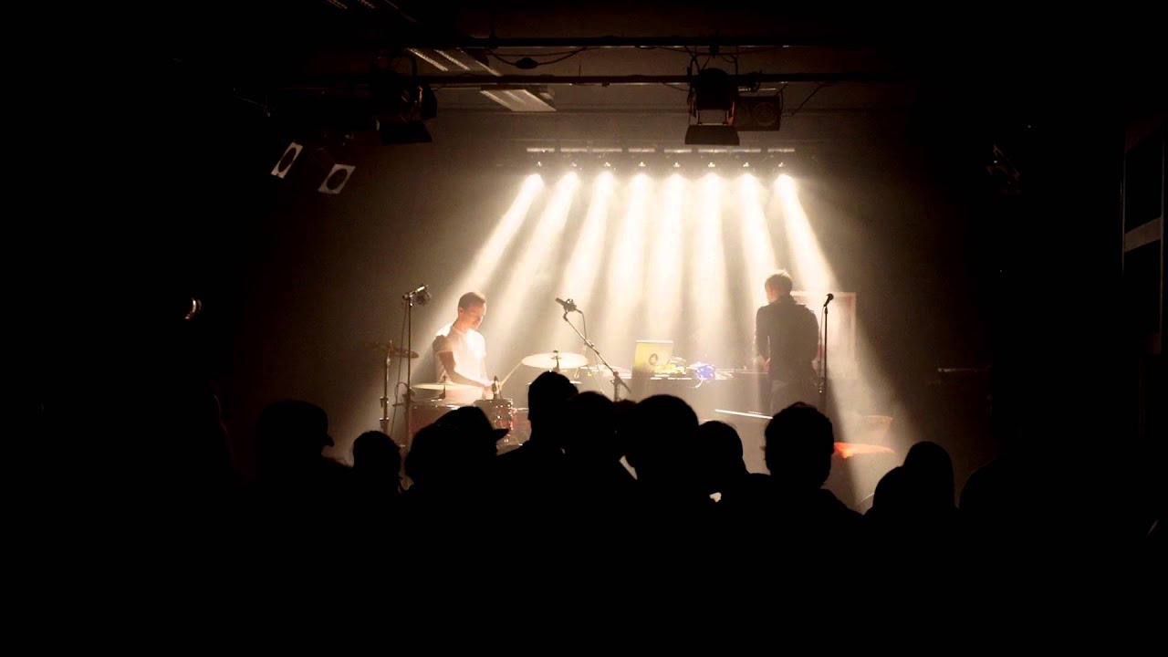 Dorian Concept feat. Cid Rim & The Clonious - 'Trophies' live @ 5 Jahre Unterton