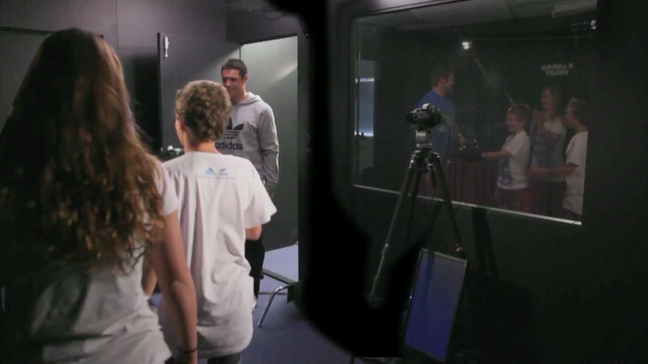 All Blacks Dan Carter and Richie McCaw - Random Rugby Photo booth.