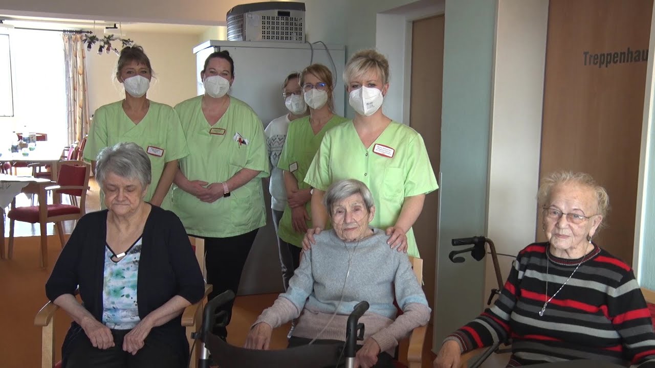 PUNKTum Pflege-und Betreuungszentrum Allstedt erhält Aktivitätstisch