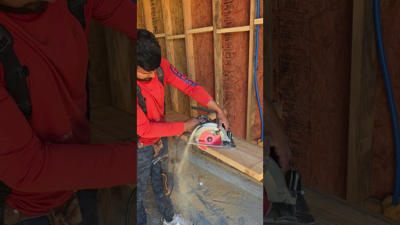 Marcando escalera en framing construction. 