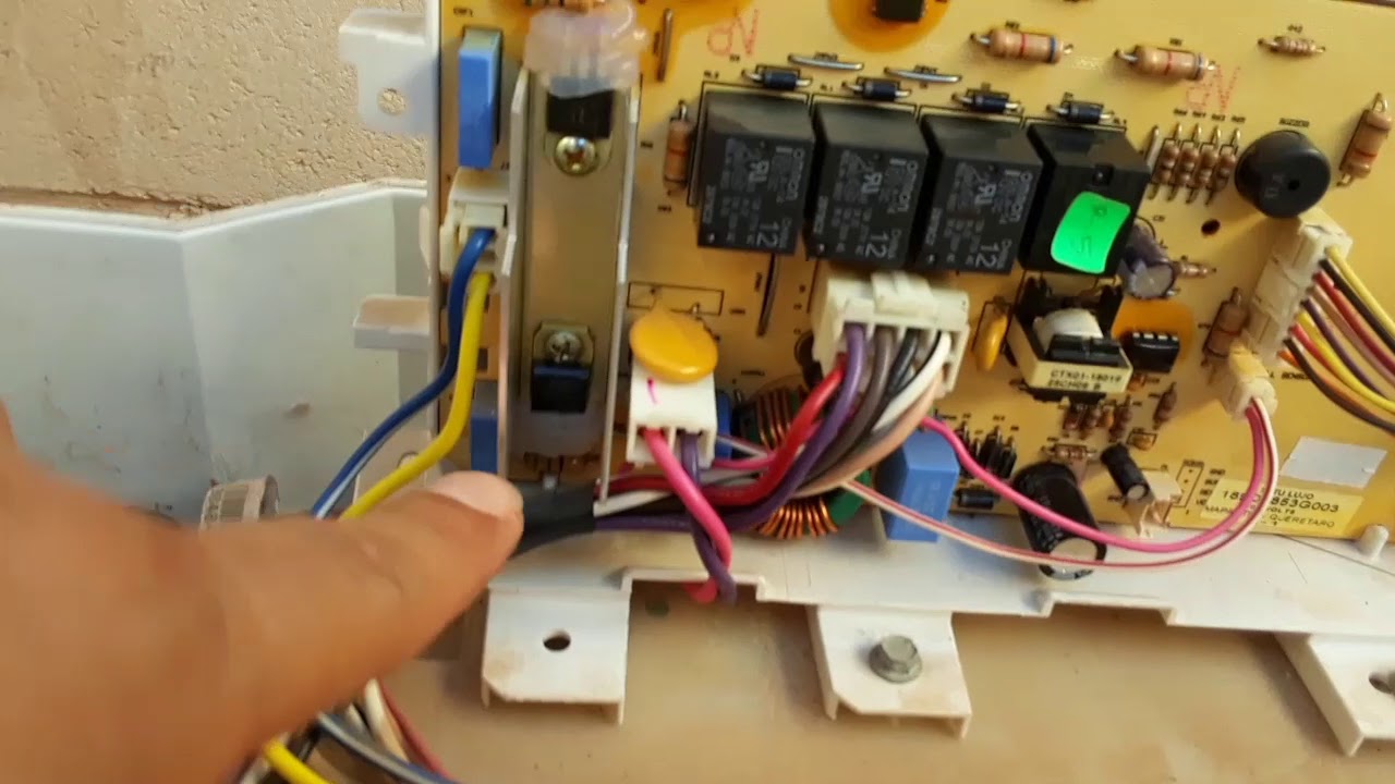 Lavadora Easy id system 6.0 falla de triacs, lava y se pausa