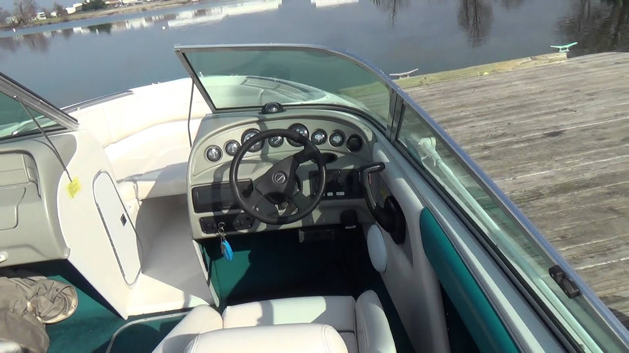 1995 Chaparral 2130 Bowrider