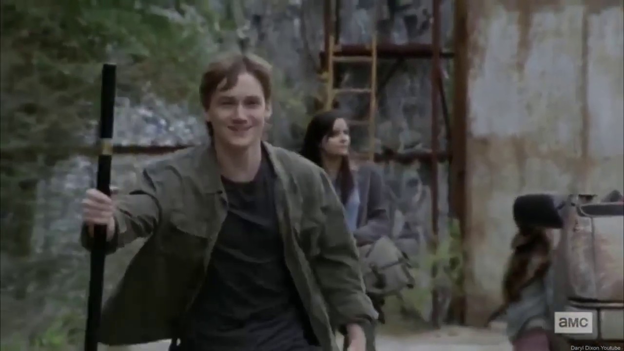 TWD 9x15 Henry And Group Arrive At The Kingdom
