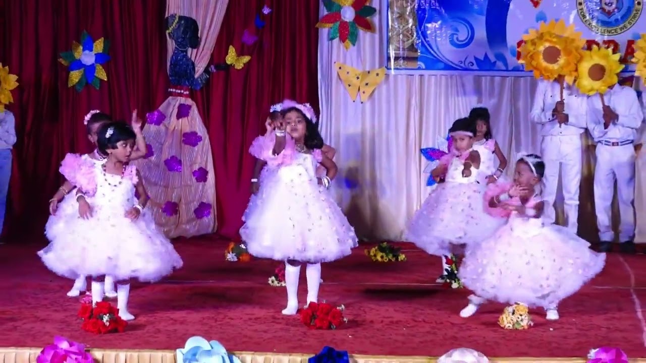 HOOVE HOOVE DANCE BY LKG AND PRE-KG STUDENTS
