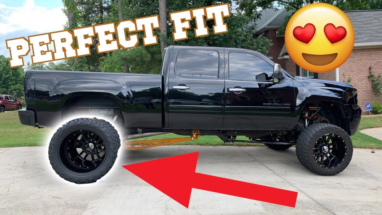 NEW MUD TIRES ON THE DURAMAX!!! 37x13.5