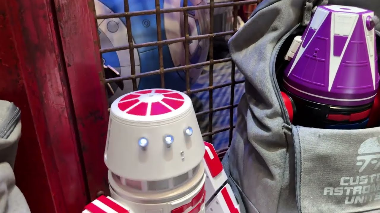 Star Wars: Galaxy's Edge - Droid Depot - Disney World - Orlando Florida
