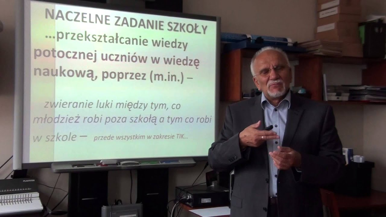 Prof. Stanisław Dylak o cyfrowej edukacji i e-podręcznikach 1/2