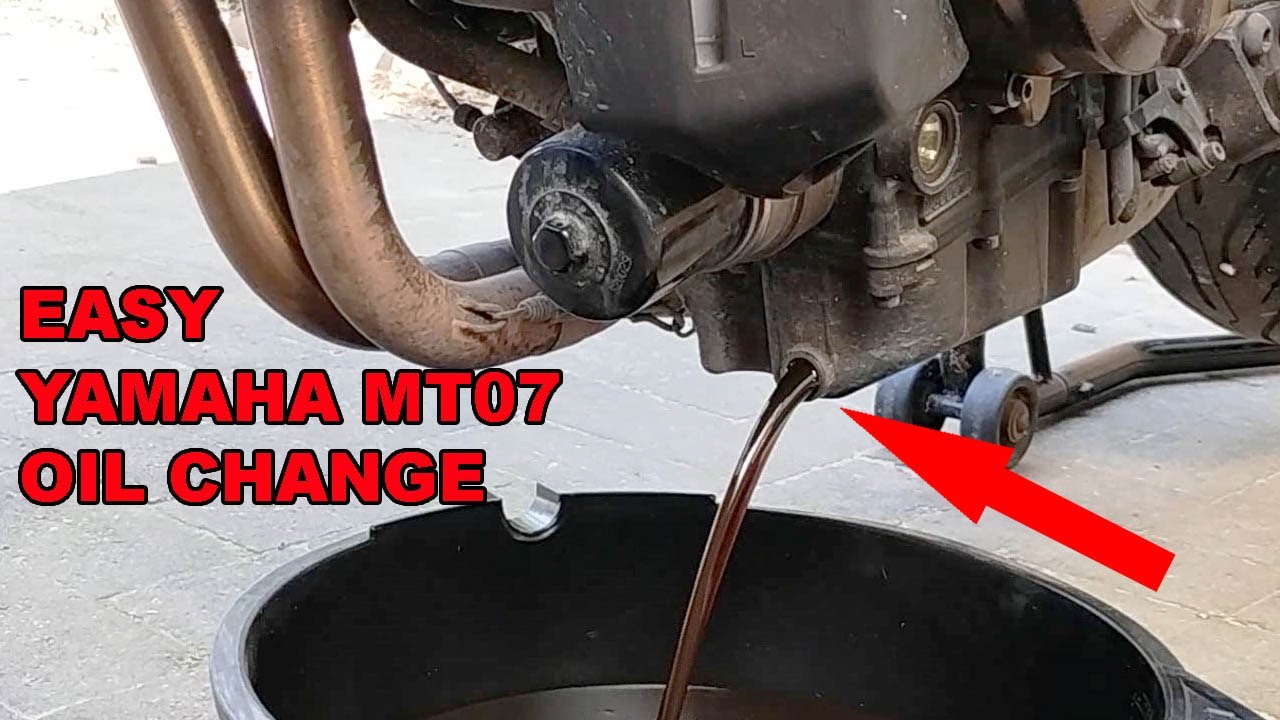 4-минутная замена масла Yamaha MT 07