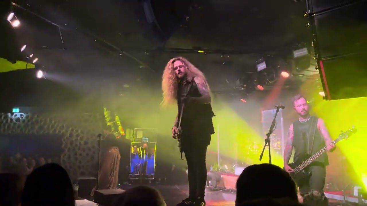 LaFee Live in Frankfurt 18.12.2024 Lass mich frei