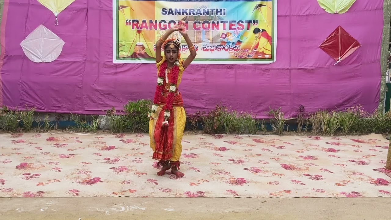 Welcome Dance by Sri Druthi Part 2