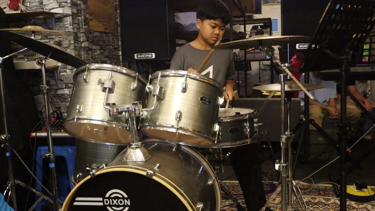 Uptown Funk - Mark Ronson | WM's Mini Concert 2025