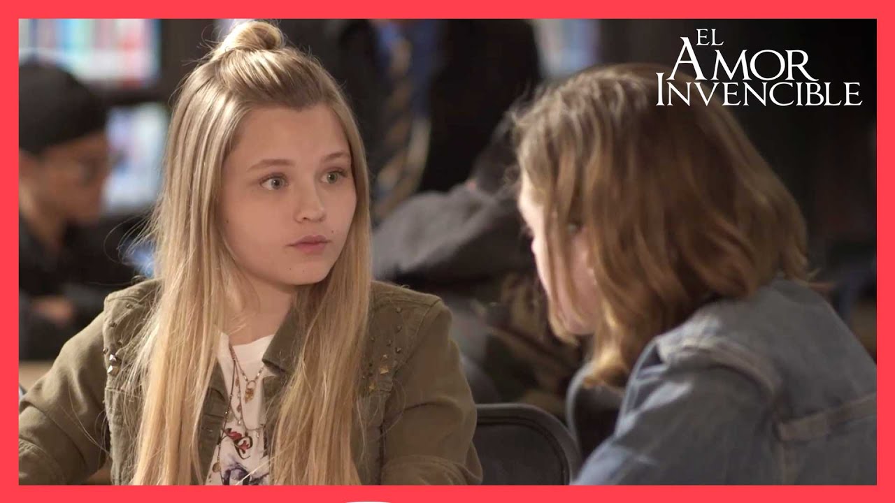 Romeo le hace una escena de celos a Ana Julia | El amor invencible 2/5 | C-47