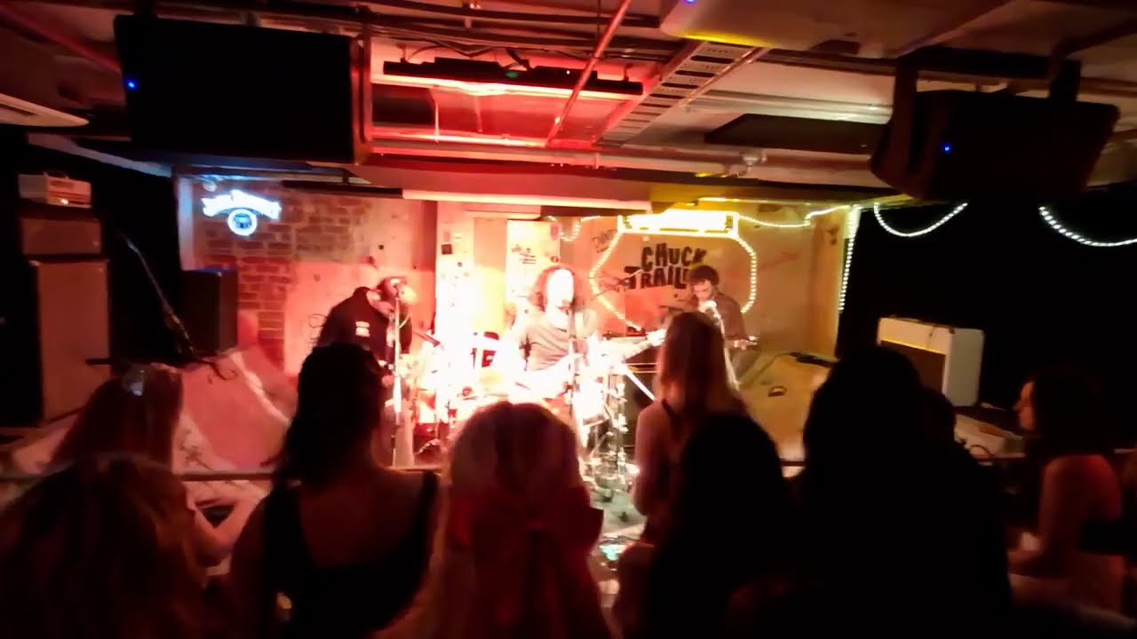 Two hands Live Set - Yalding Avenue