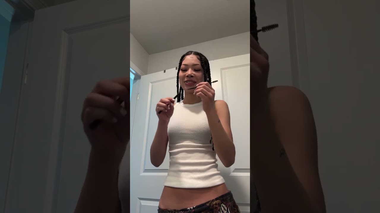 molly santana on Instagram live talking to fans 2/1/24 @mollysantana00