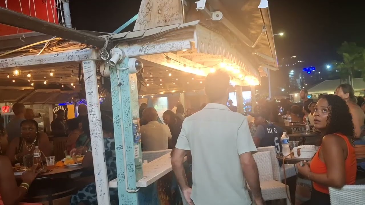  Caribbean night life style SXM