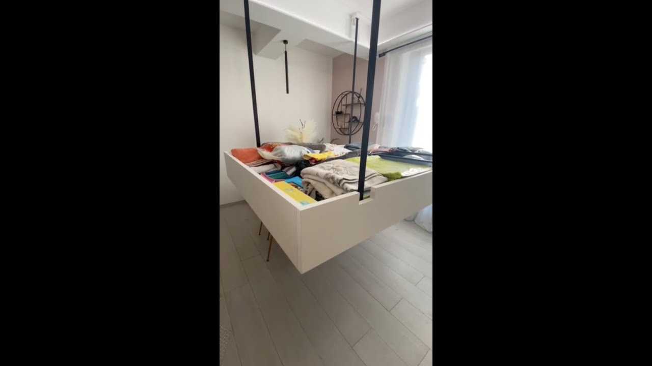 L'ARMADIO PIÙ CAPIENTE AL MONDO, SCENDE DAL SOFFITTO ED É Bed Up Down®