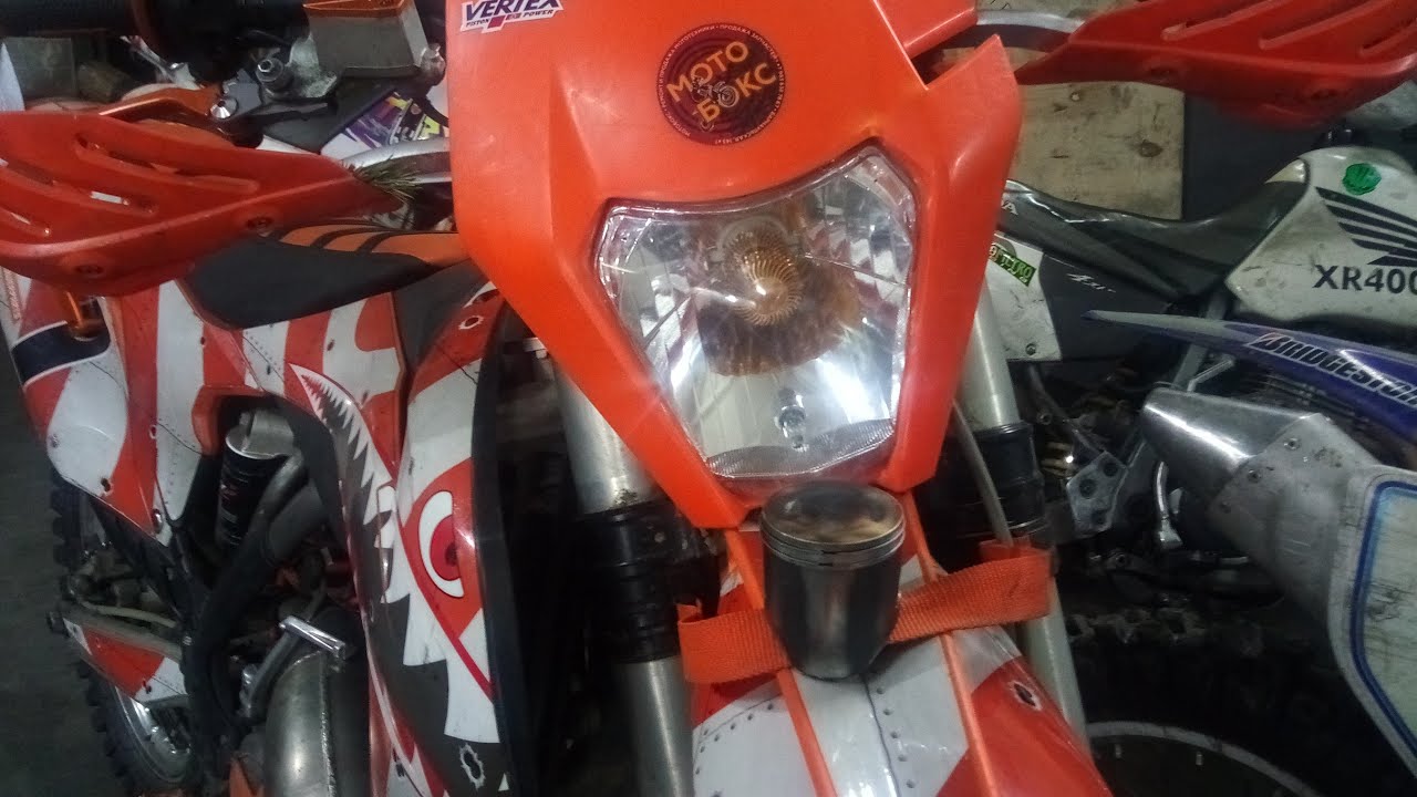 Сколько ходит поршень на двухтактном кроссе? 
Замена поршня на KTM 125 SX , EXC.