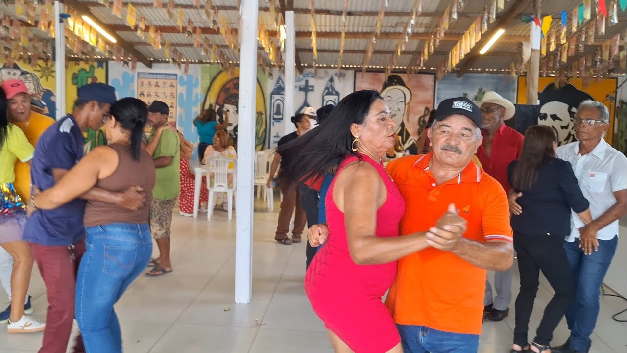 FORRÓ SÓ PRESTA BEM ANIMADO É AQUI NO RANCHO DO VAN ARAPIRACA ALAGOAS 