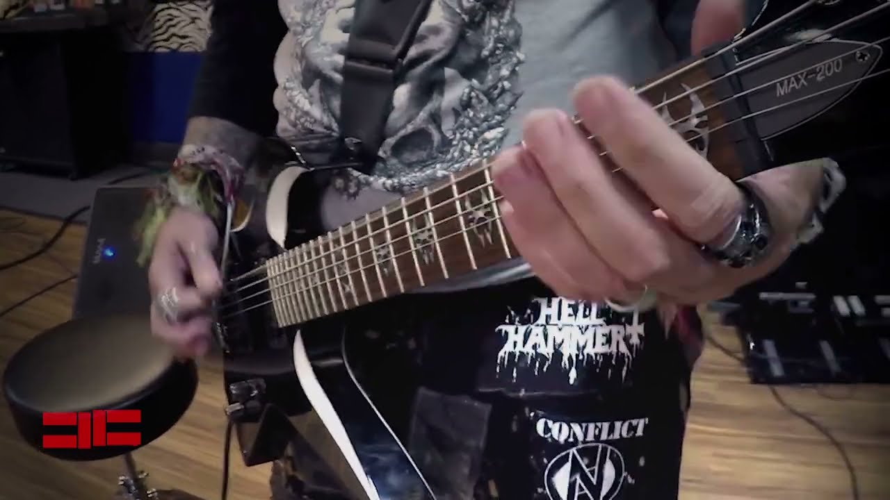 MAX CAVALERA Explains the Real Reason why he Plays 4 String Guitars!