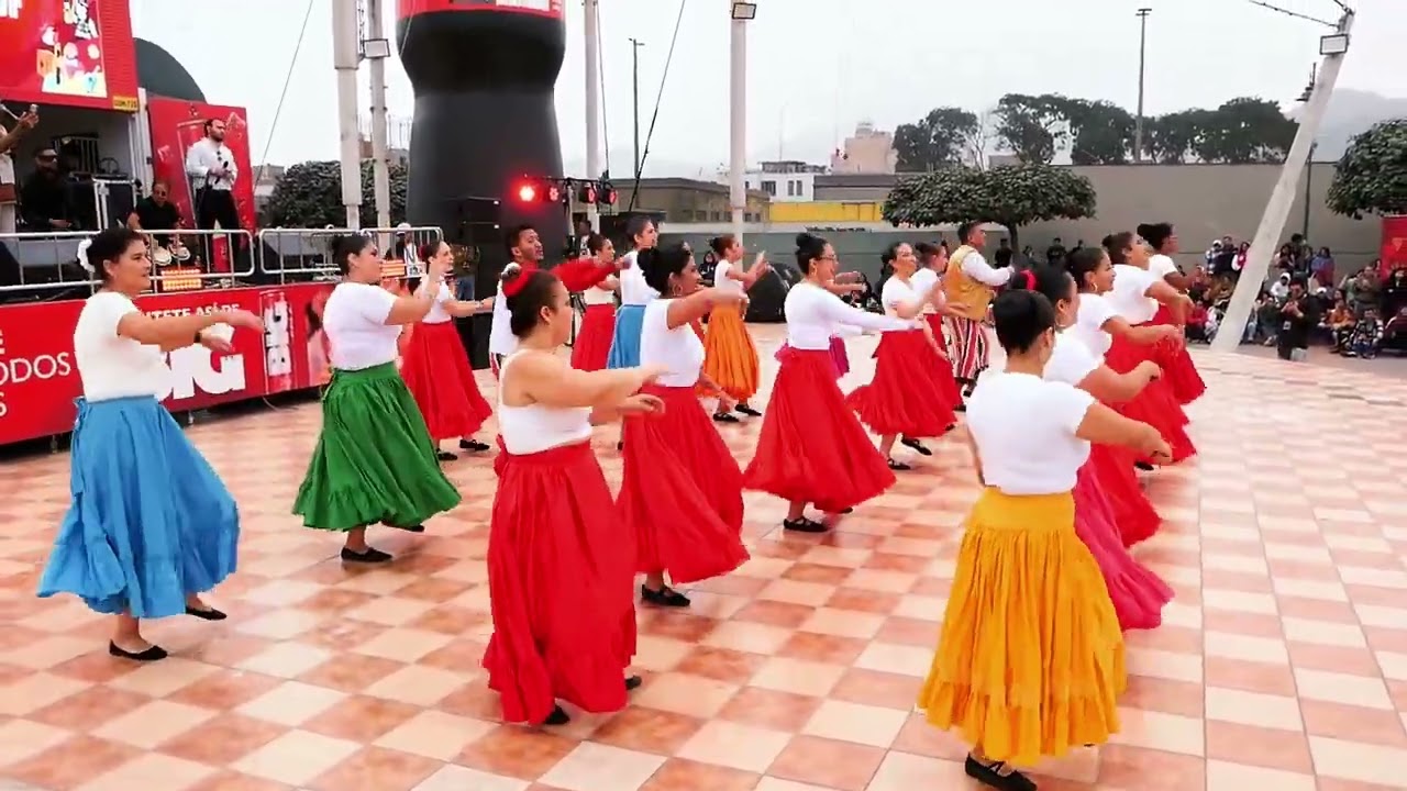 RITMOS NEGROS DEL PERÚ - CAMPAMENTO AFROPERUANO DE ROBERTO CALUMANI