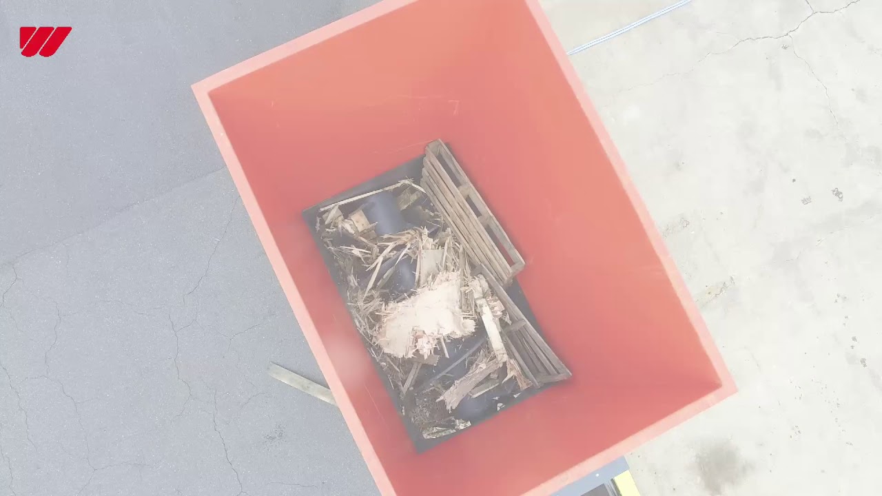 WEIMA Woodwolf - Shredding Wooden Pallets