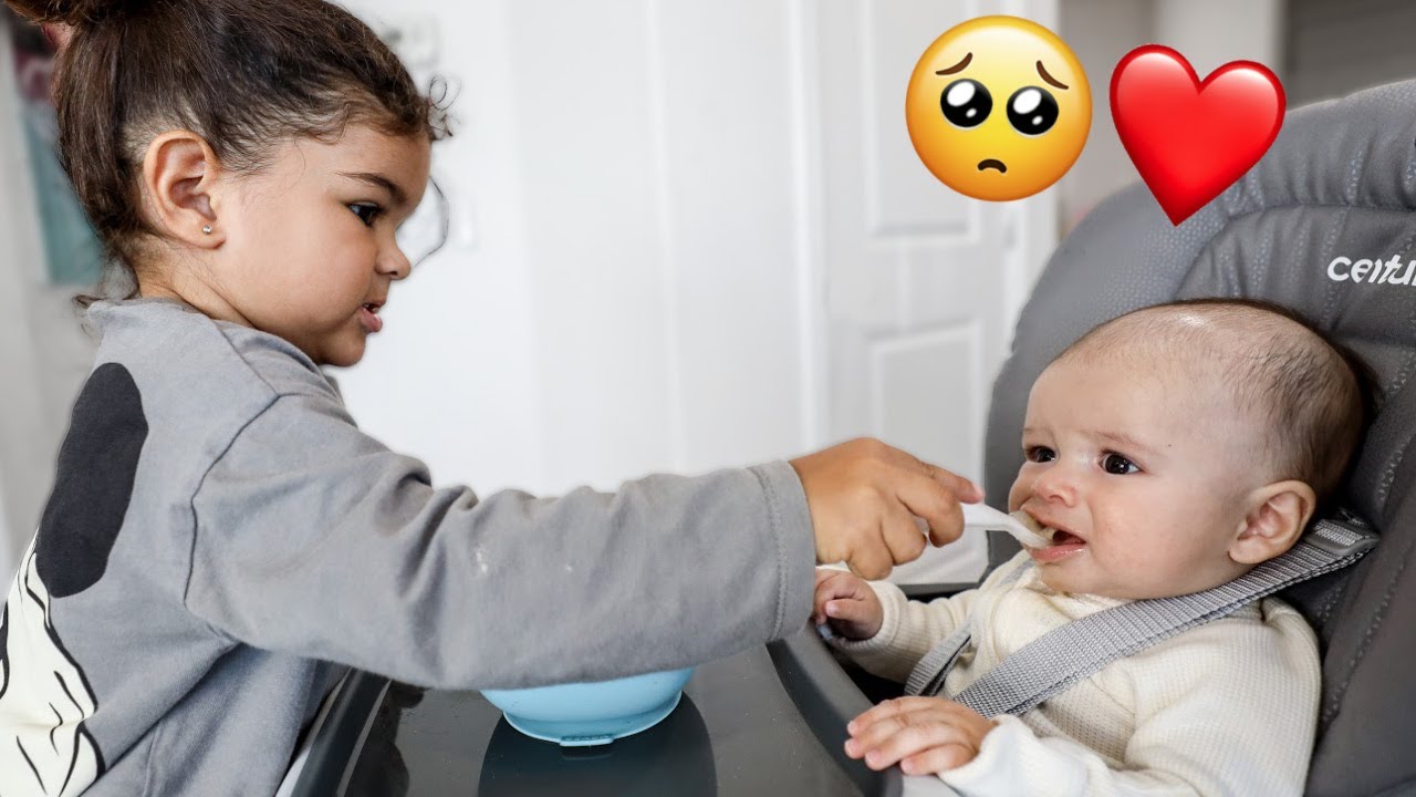 Abella Feeds Baby Neo His First Solid Food!!! | Only 4 Months Old