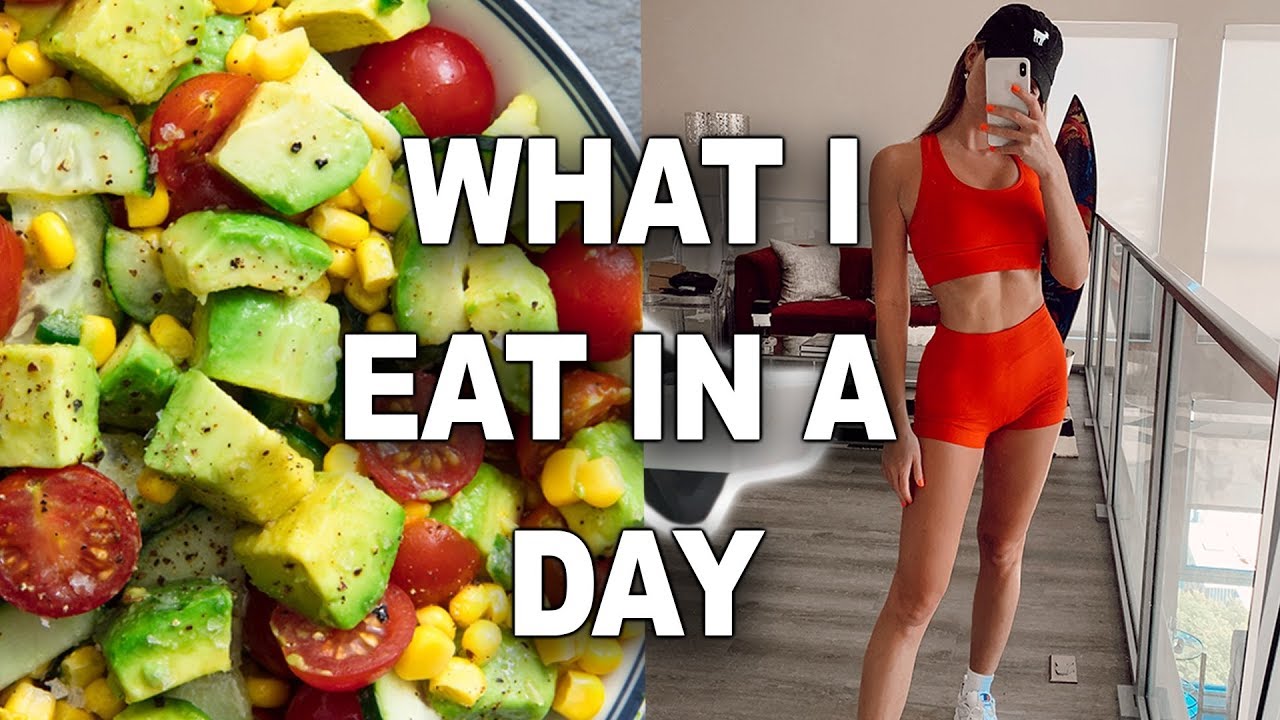 WHAT I EAT IN A DAY (on the go)