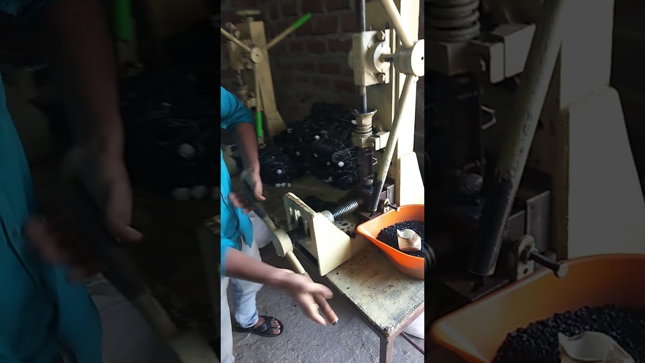 Hand Moulding machine