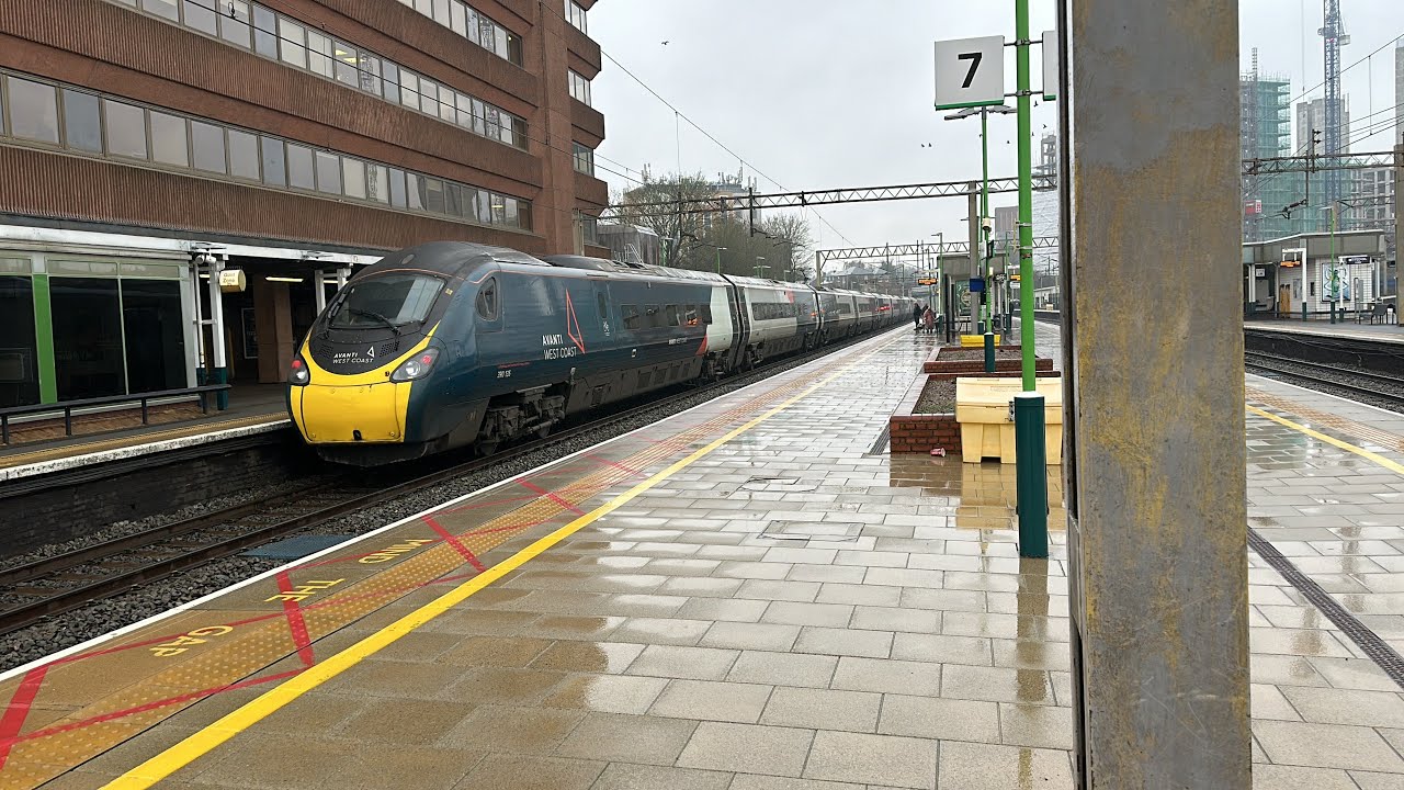 West Coast Main Line Trains at Watford Junction on December 14th 2023