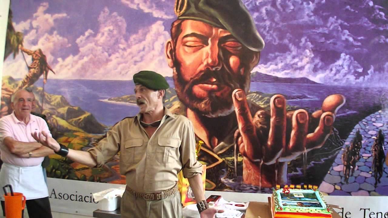 COE 102/81. EXPOSICION AUTOR DEL MURAL. 12/10/2014