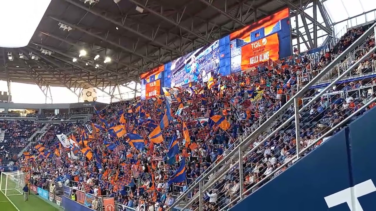 The Bailey was rocking last night! 😍⚽️💙🧡